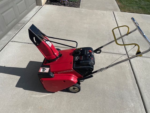 Honda Snowblower HS521
