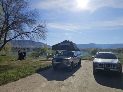 Smittybilt gen 2 XXL BRAND NEW Roof top tent