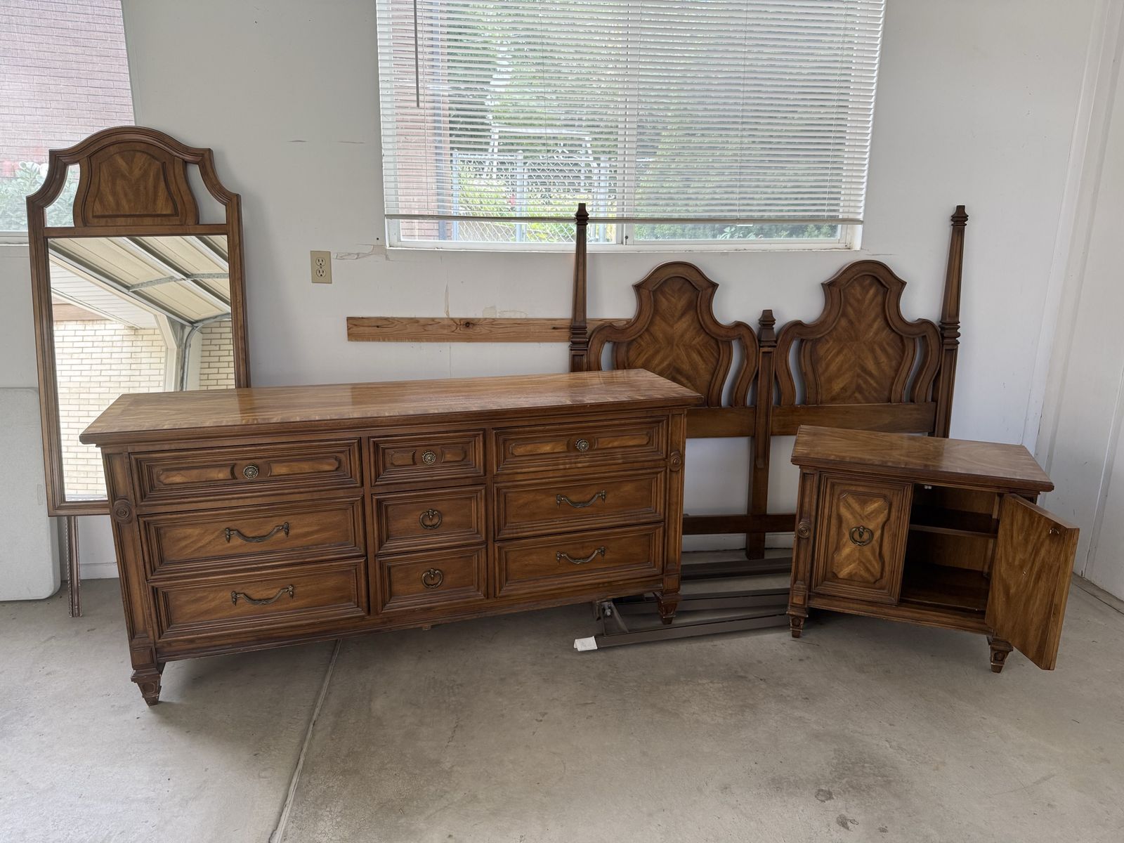 Bedroom Set
