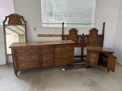 Bedroom Set