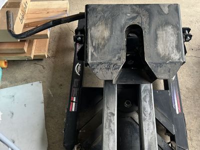 5th Wheel PullRite SuperGlide Hitch