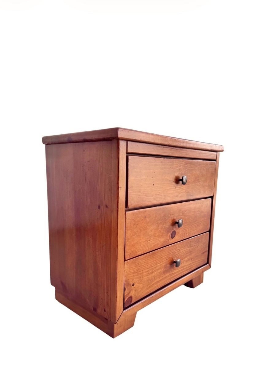 Main image 4