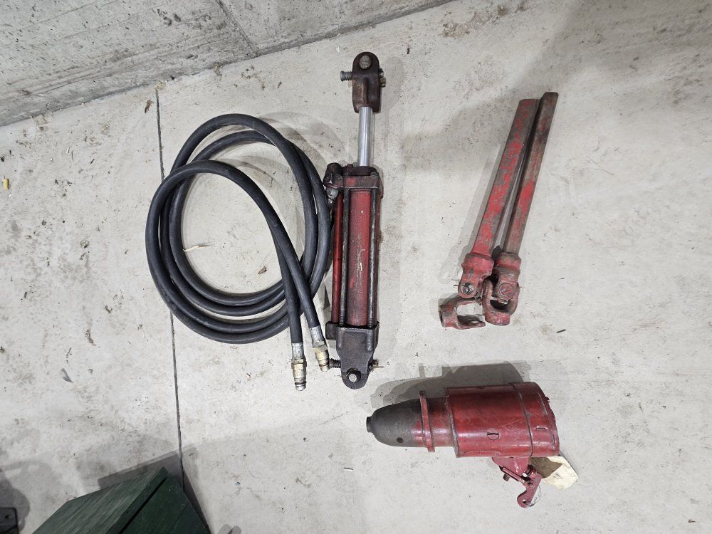 Farmall Starter
