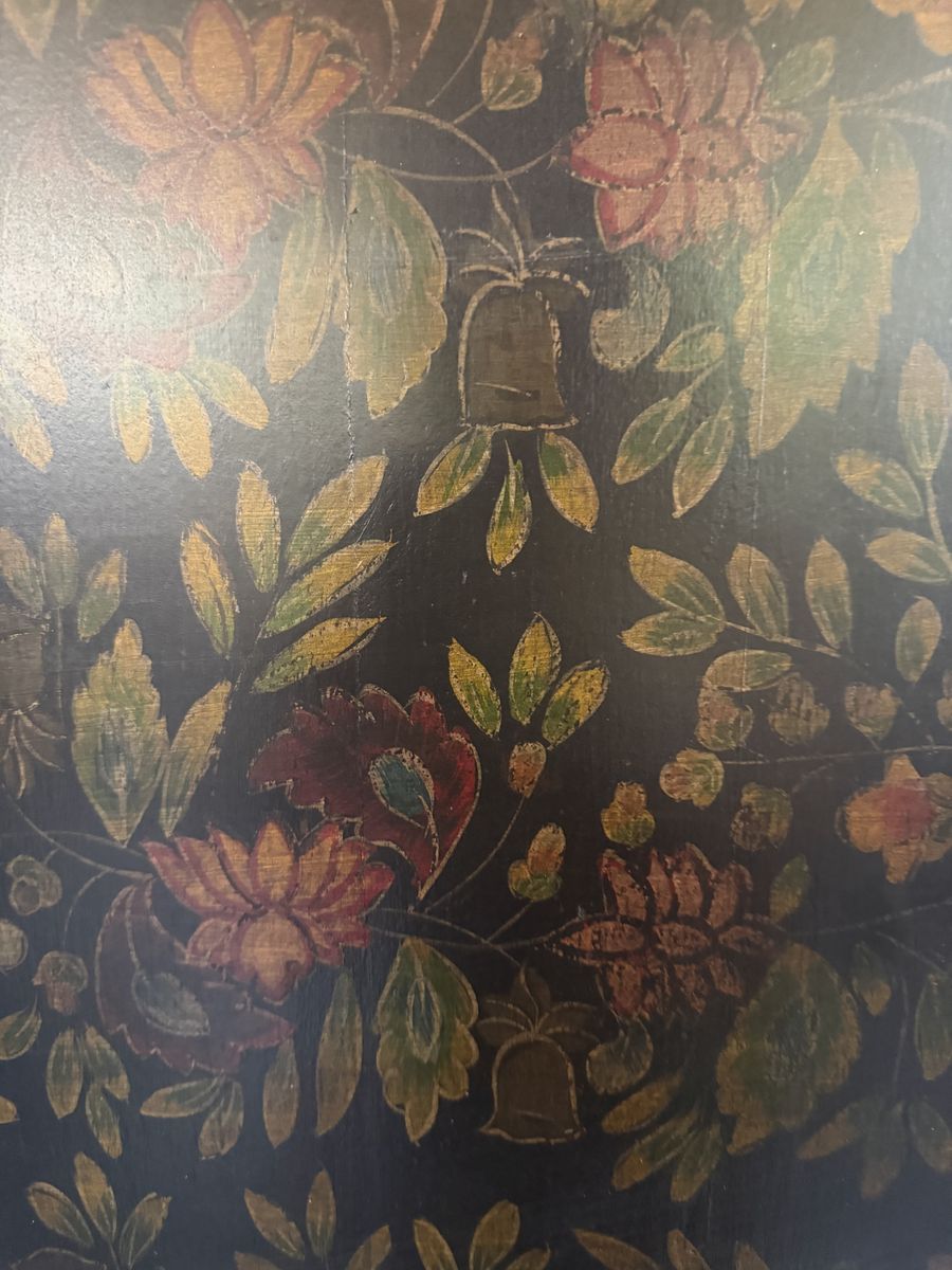 Main image 2