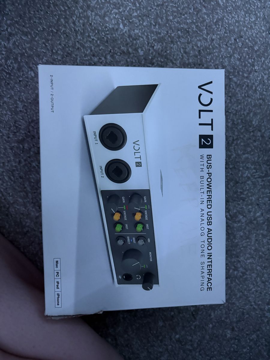 Volt 2 BUS-POWERED ISB AUDIO INTERFACE.