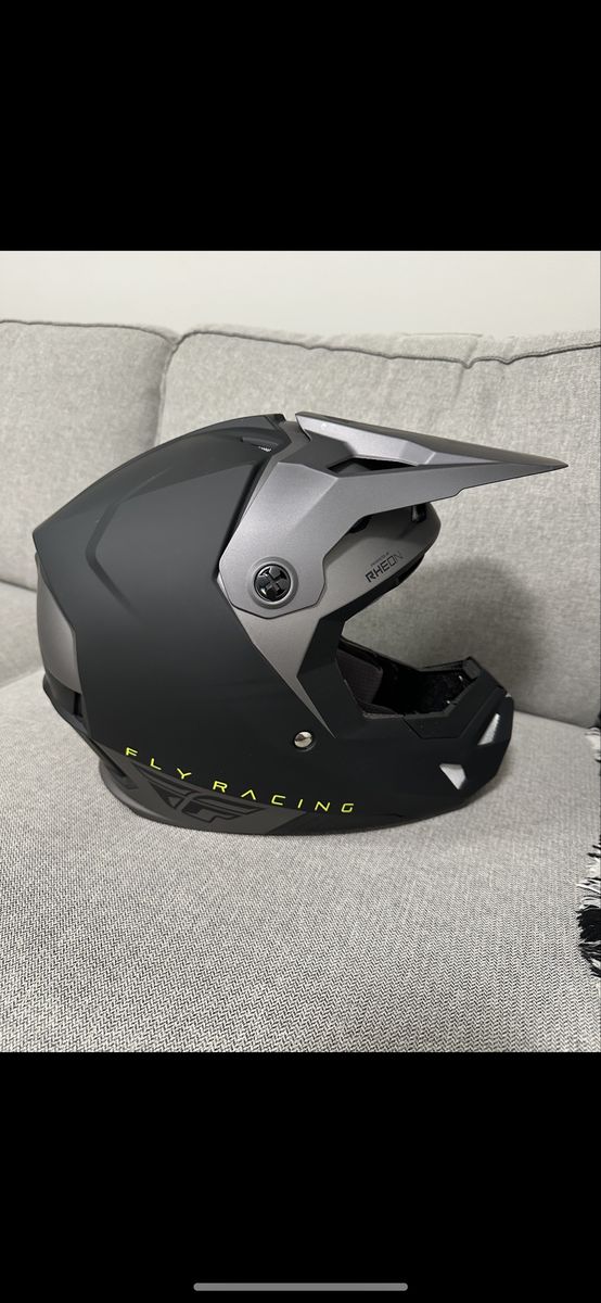 Fly Racing Matte Black Dirt Bike Helmet - Size XL, RHEON Technology, Like New