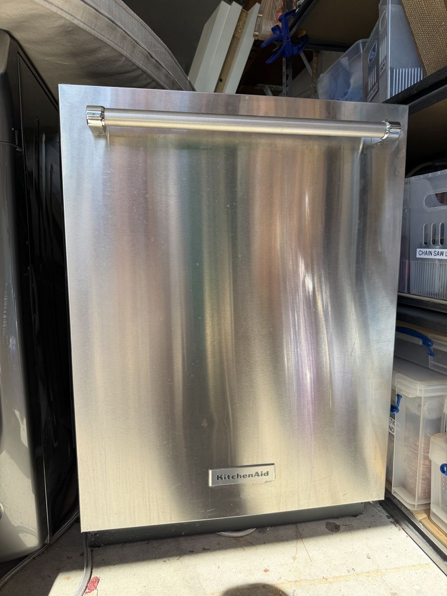 KitchenAid Stainless Steel Dishwasher – Quiet, Heavy Duty, architect pro series