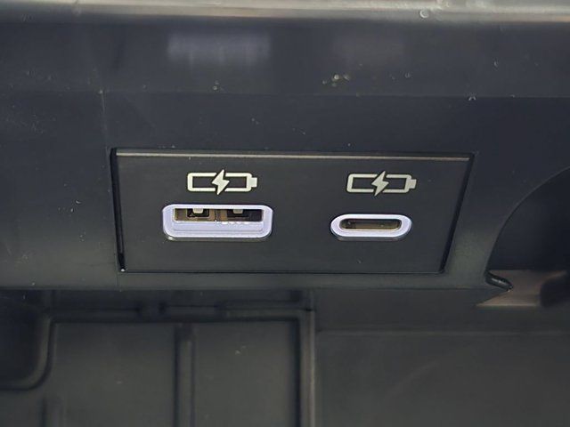 Main image 9