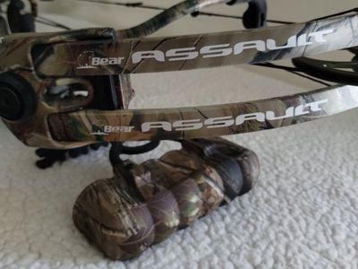 left hand=Bear Assault Compound bow
