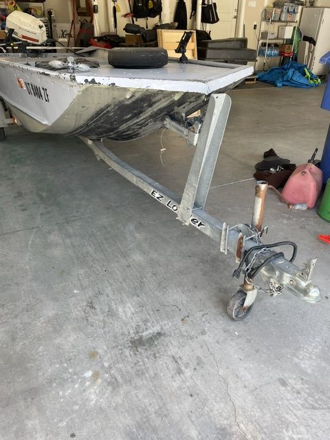 2003 12' Landau Fishing Boat