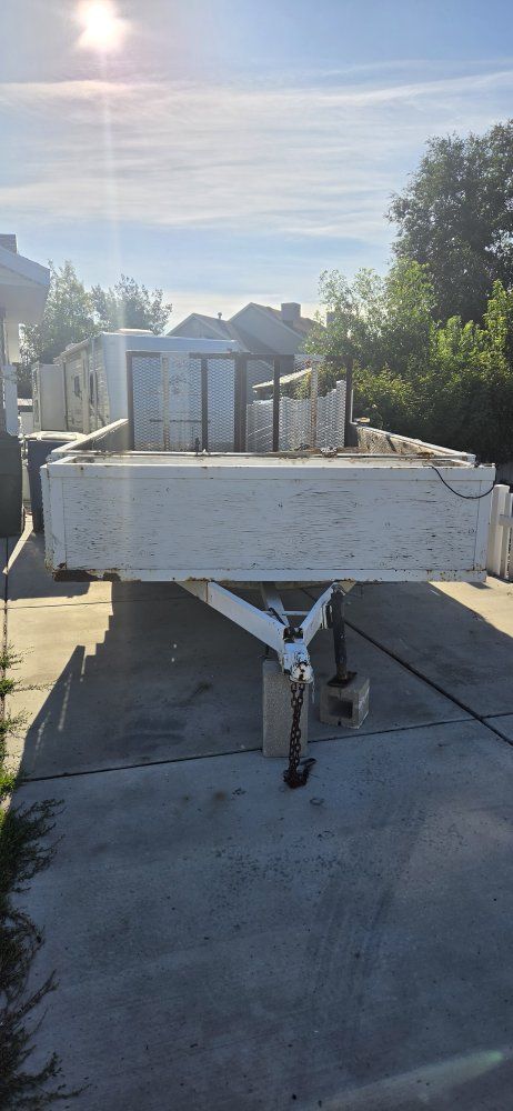 Heavy-Duty Utility Trailer with Loading Ramp & Side Gate