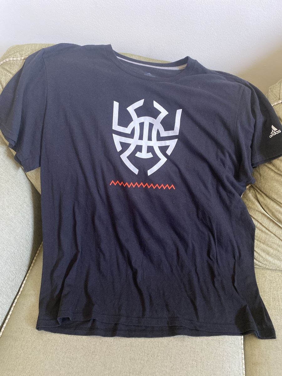 Donovan Mitchell shirt