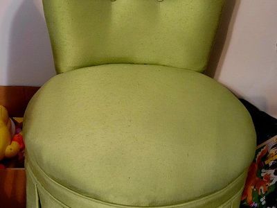 Vintage Petite Chair