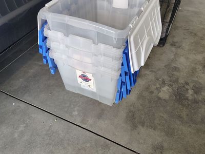 Storage bins