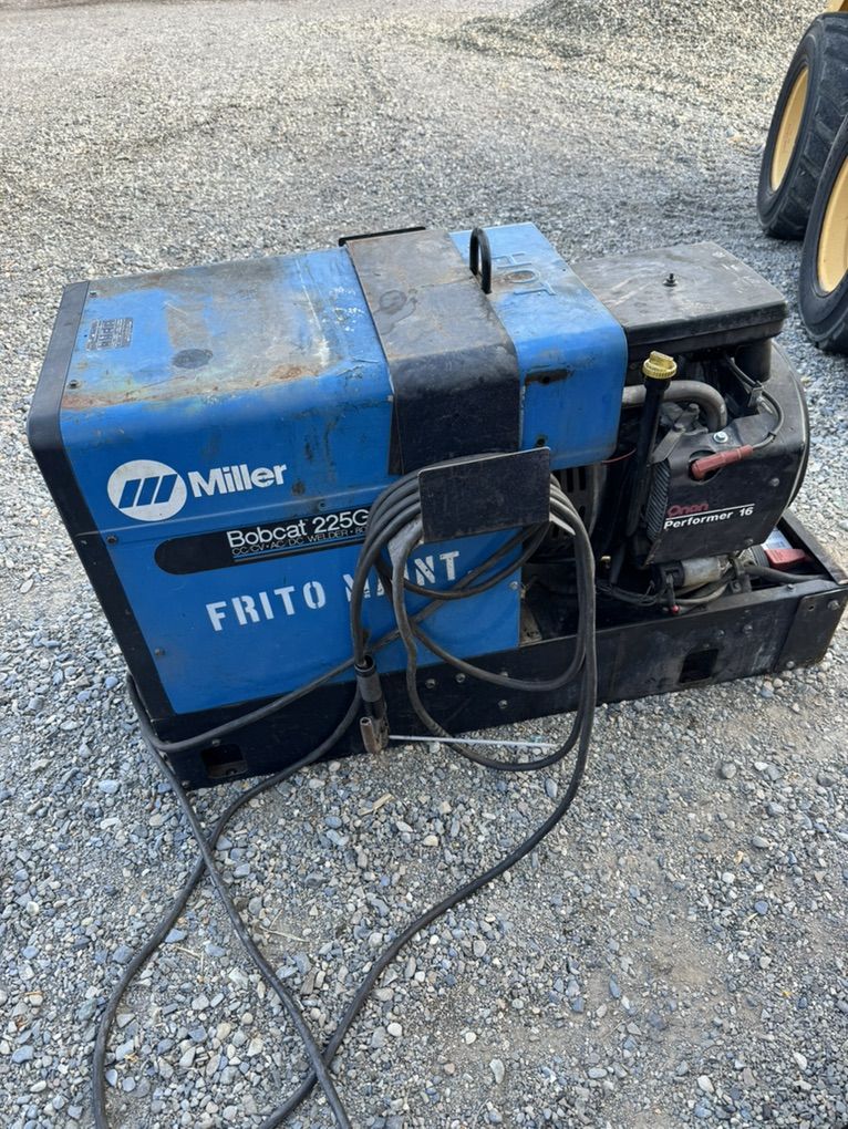 Miller Bobcat 225G Plus Portable Welder