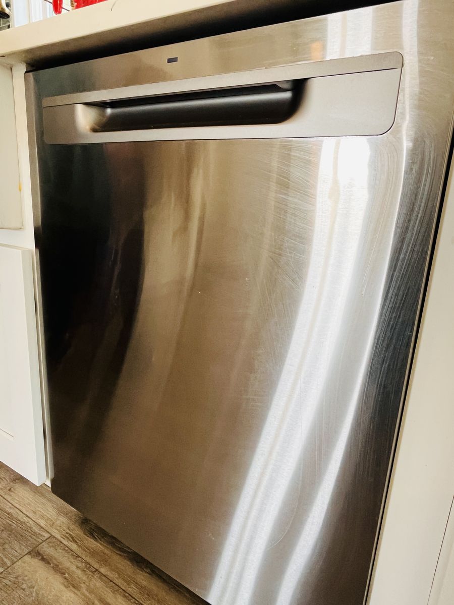 24” Stainless GE Top Control Dishwasher