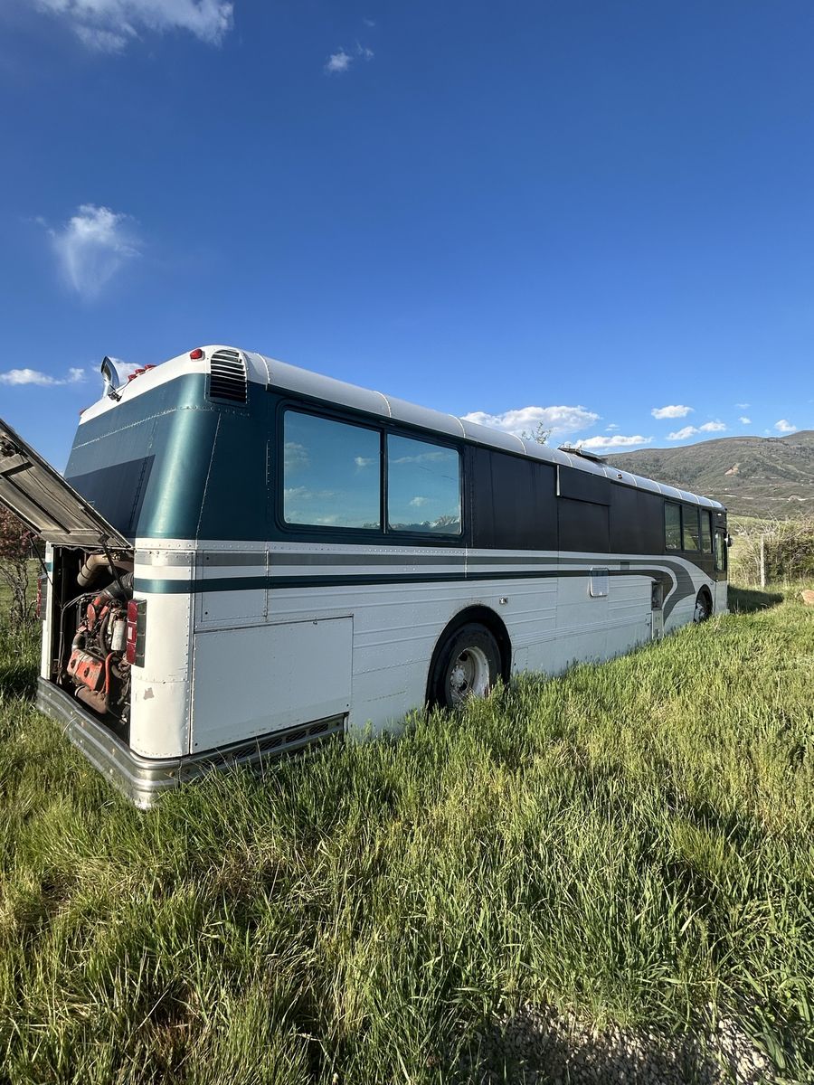 1976 American motors bus conversion camper project rv Detroit diesel Allison transmission