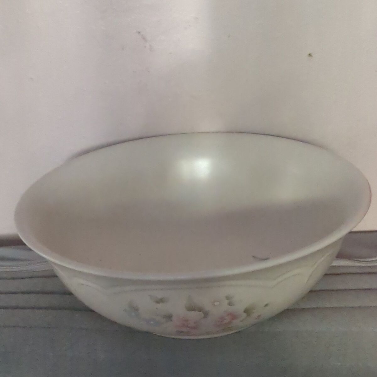 Pfaltzgraff large salad bowl