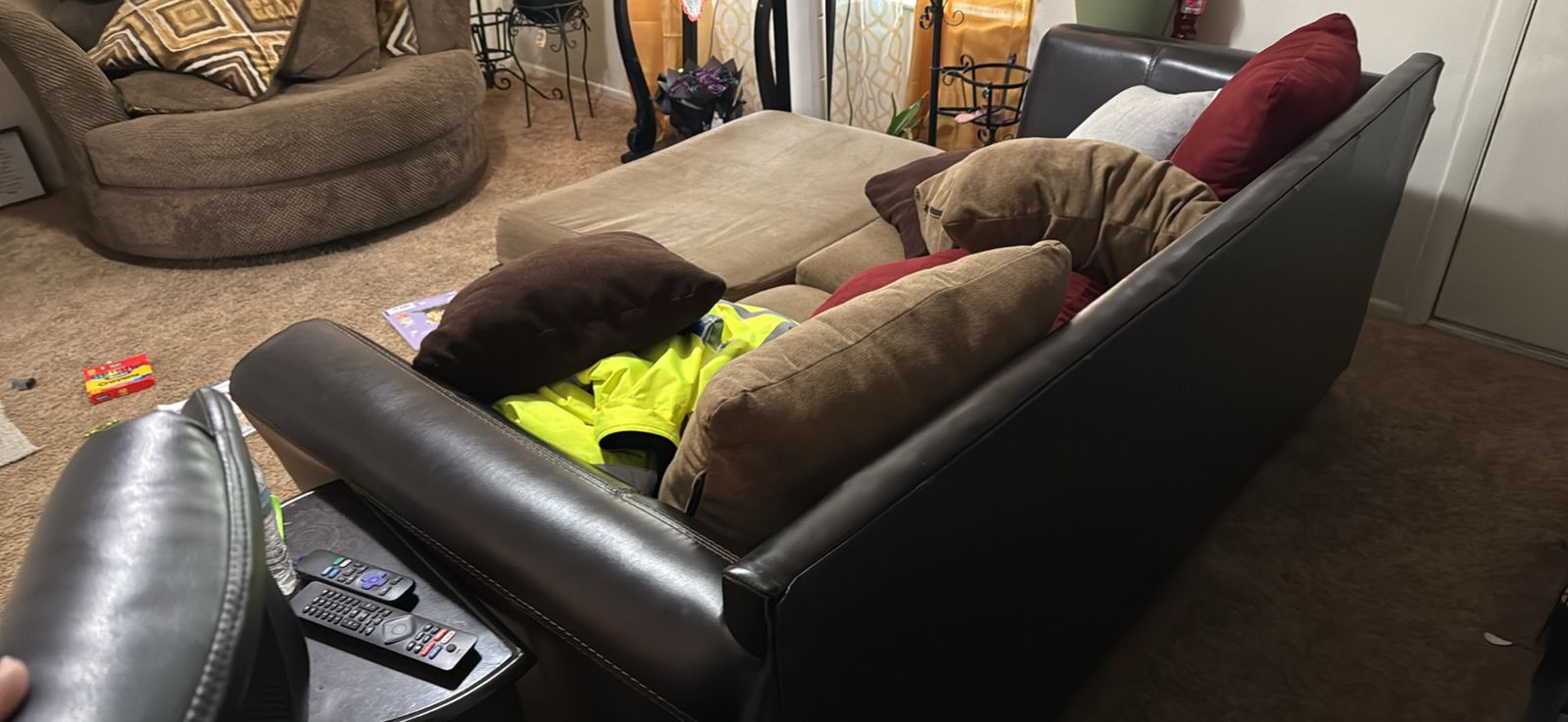 Price drop***Couch and Round Chair