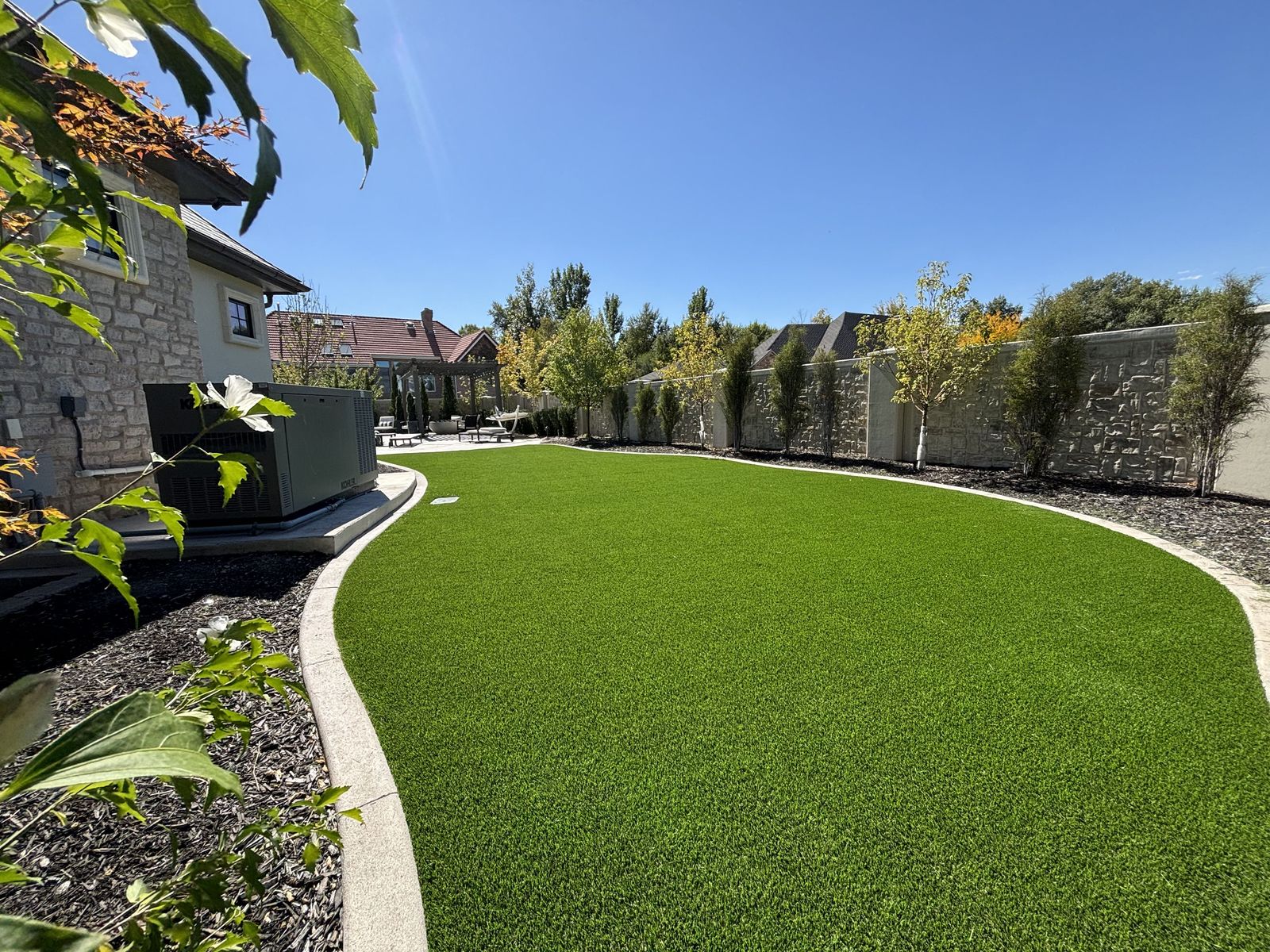 Utah Turf Pros | Turf Installers | Synthetic Grass | Dog Run Turf | Putting Green Turf