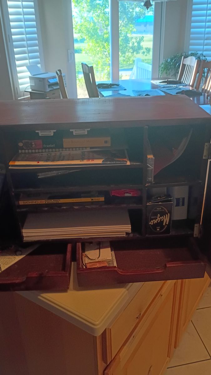 Main image 4