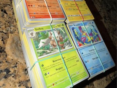100 Pokemon Cards!