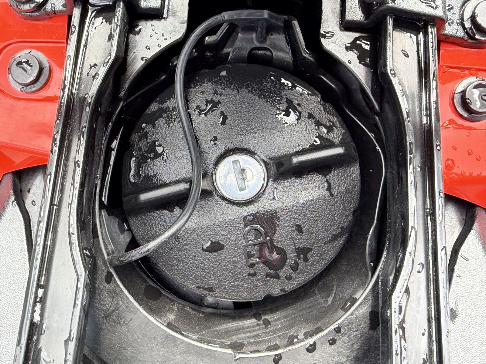 Main image 6