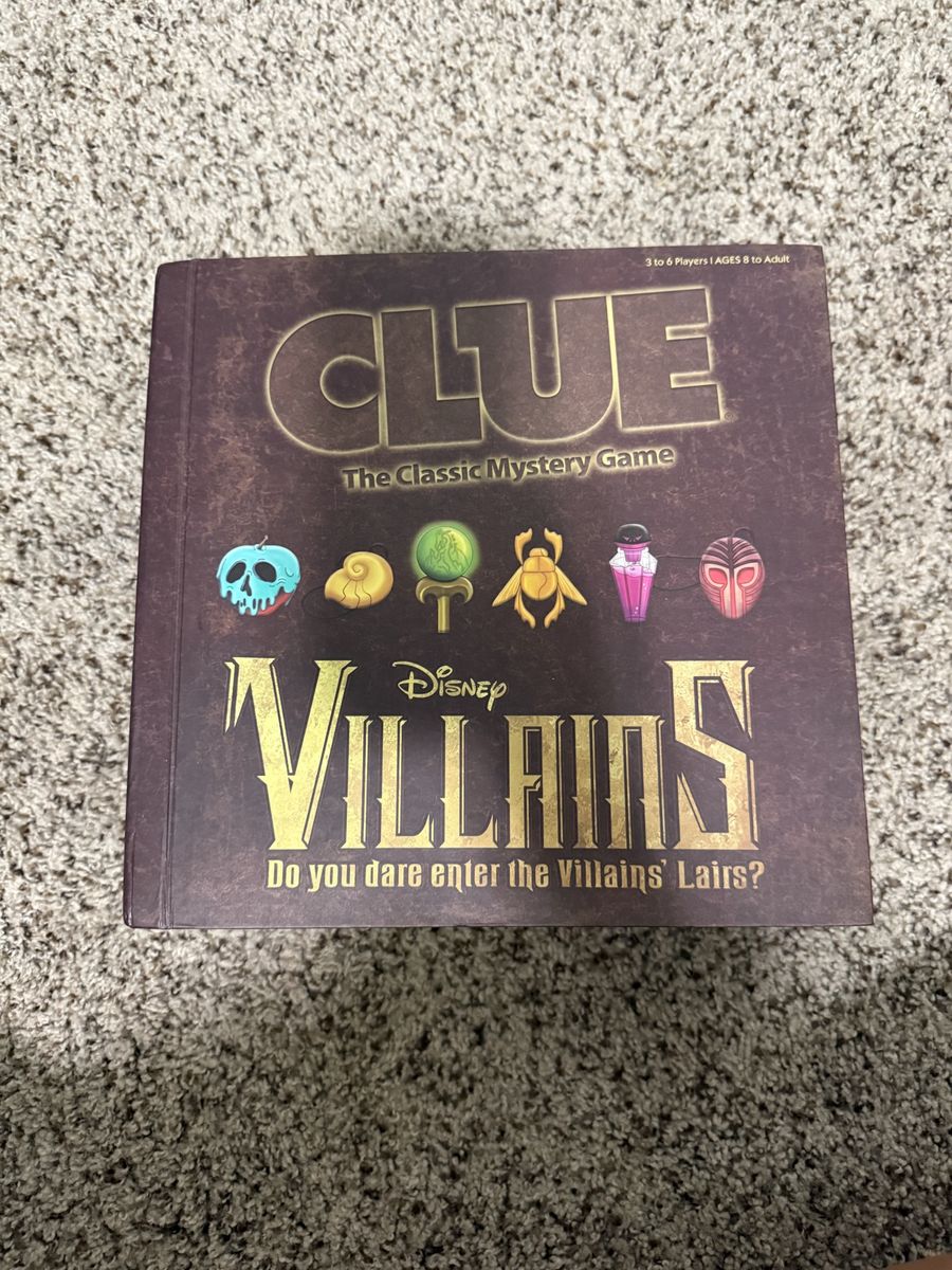 CLUE The Classic Mystery Game: Disney Villains Edition - Complete Board Game, Ages 8+