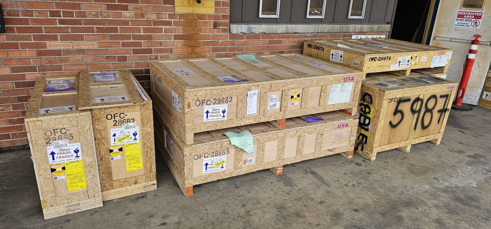 Large Wooden Crates Several sizes