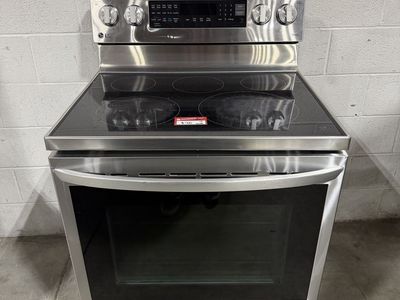 LG 30" Stainless Steel Electric Range with Self-Cleaning Oven and Smoothtop Cooktop