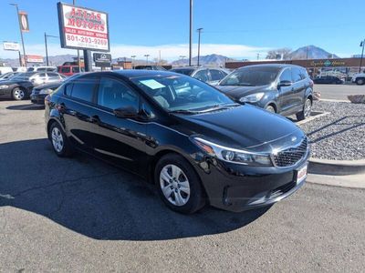 2017 KIA FORTE LX