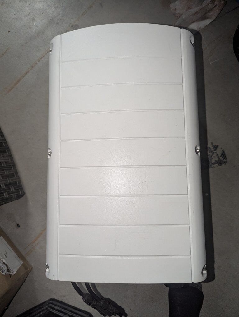 SolarEdge SESUK-USR0INNN4 3-Ph Secondary Inverter