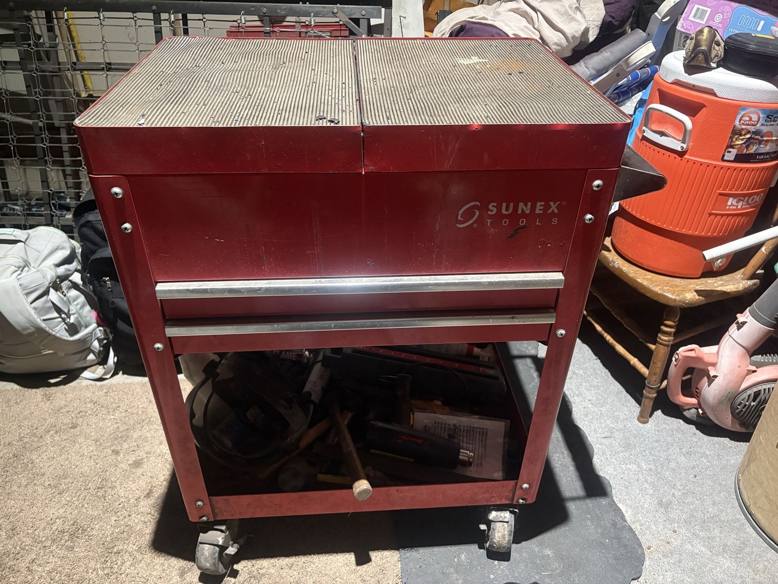Sunex rolling tool cart