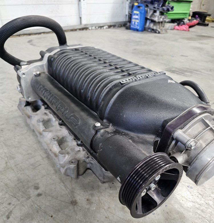 2.9 Whipple Supercharger