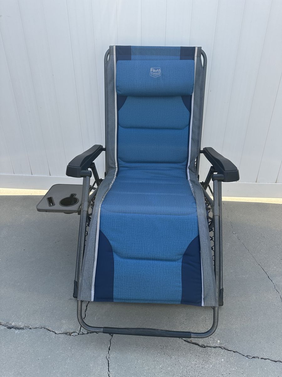 Timber Ridge Oversized Zero Gravity Recliner Chair, Pillow & Cup holder 