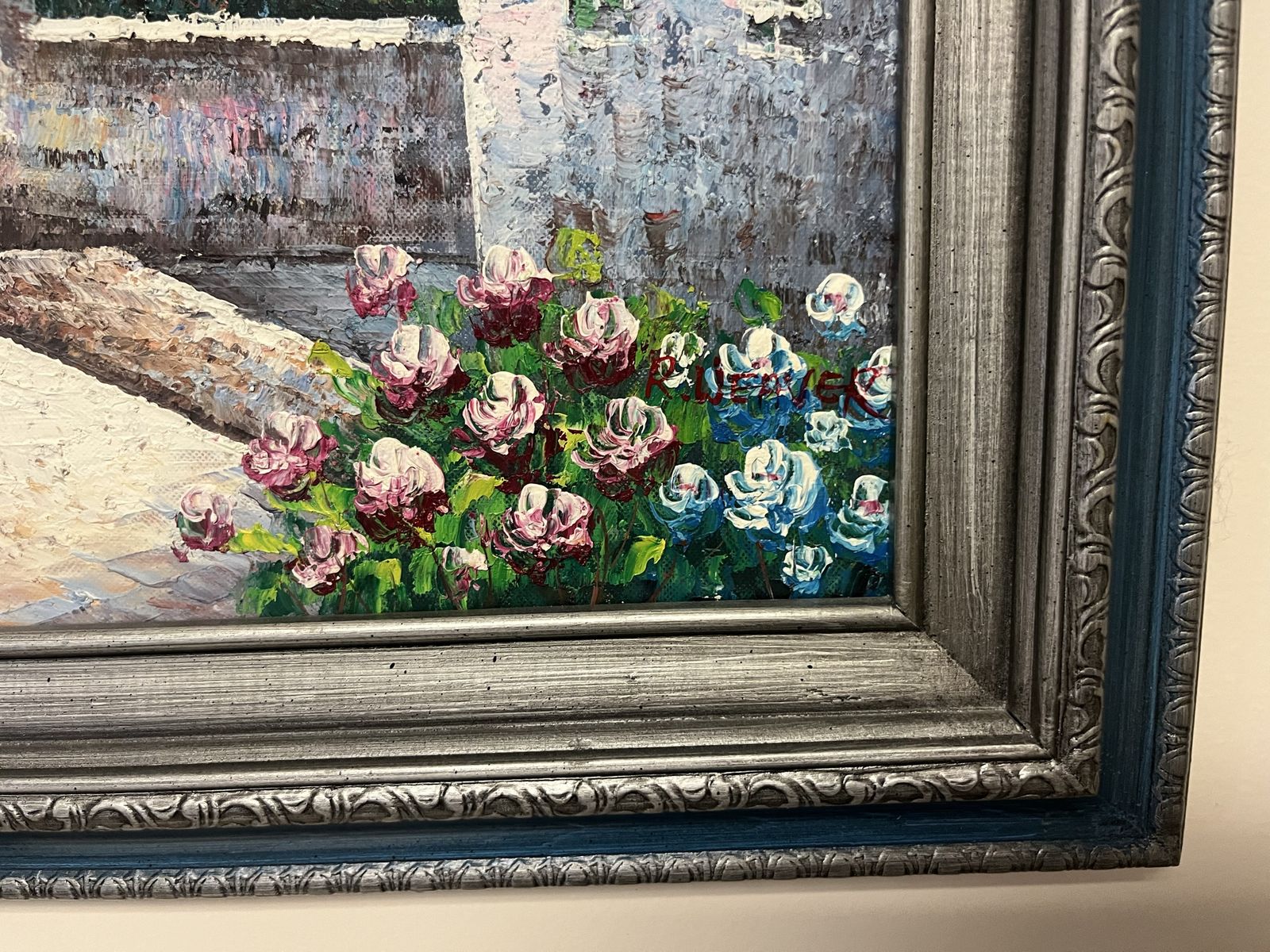 Main image 5