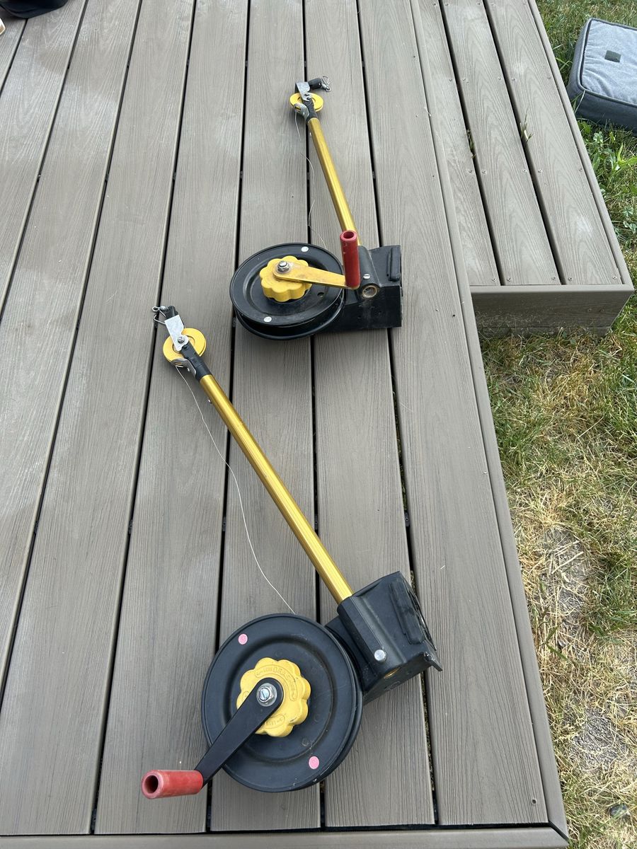 2 Penn Fathom Master 600 down riggers w mounting bases (PRICE REDUCED)