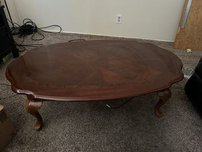 Vintage Dark Wood Coffee Table with Scalloped Edge & Cabriole Legs