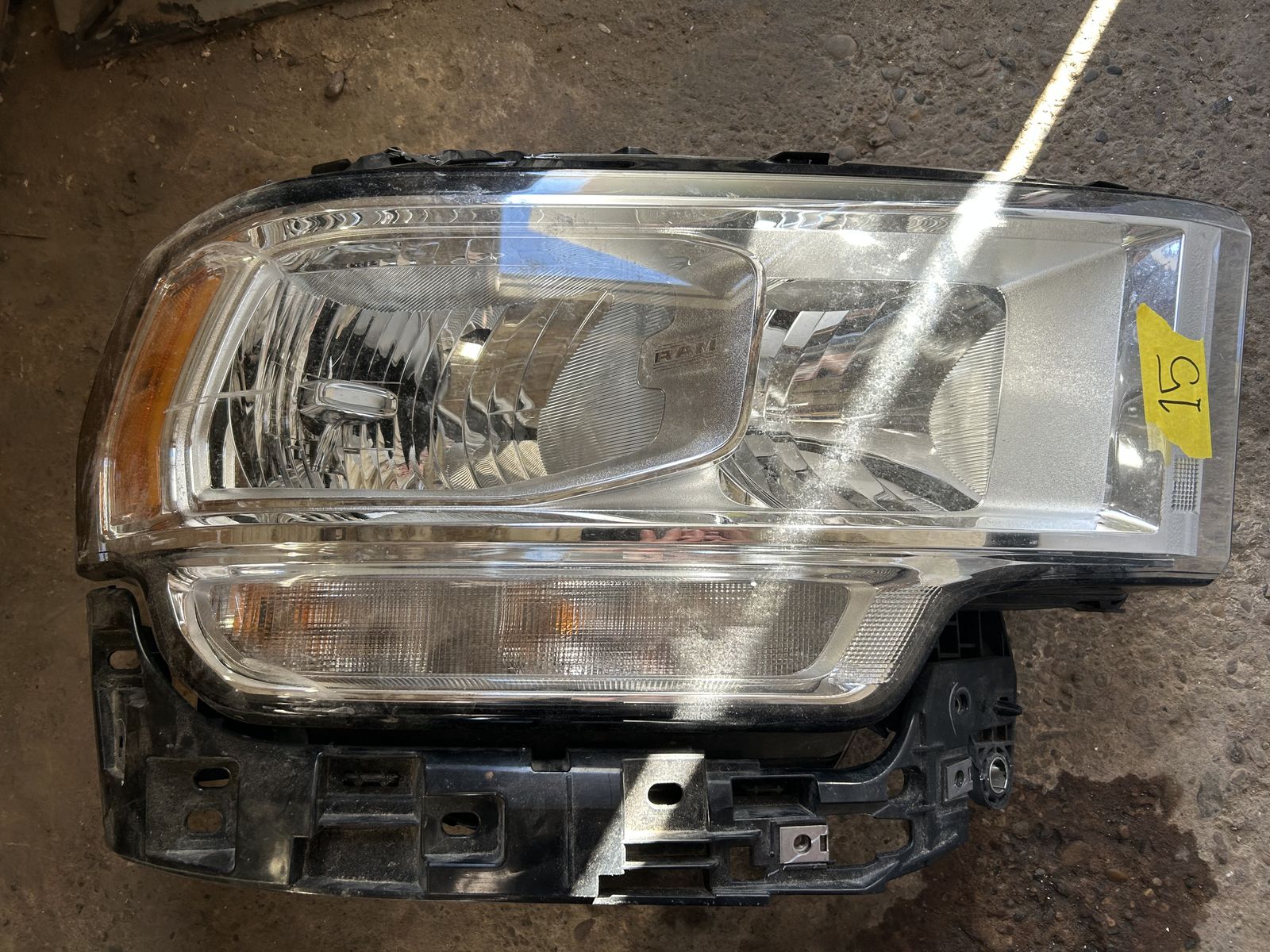 19-24 Ram 2500/3500 RH Head Light