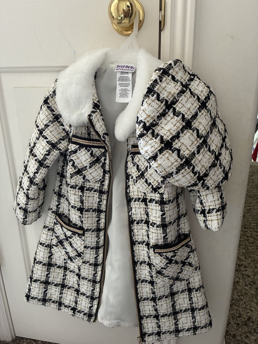 Clothes for 4-5 years old girl