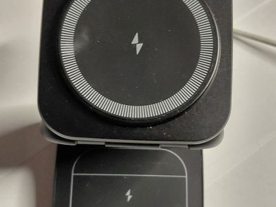 Apple wireless charger