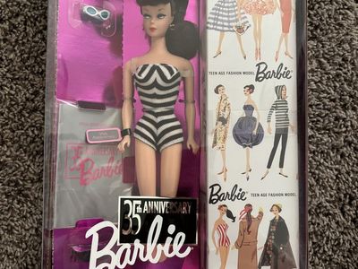 Mattel Barbie Original 1959 Doll & Package Special Edition Reproduction 35th Anniversary NIB