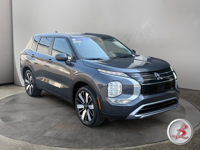 2025 Mitsubishi Outlander SE