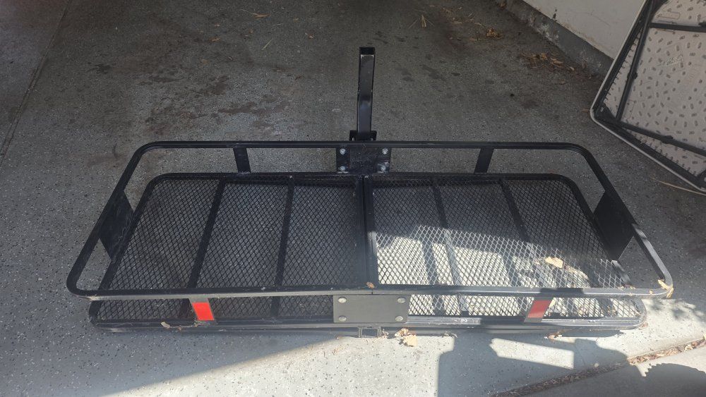 Hitch Cargo Carrier