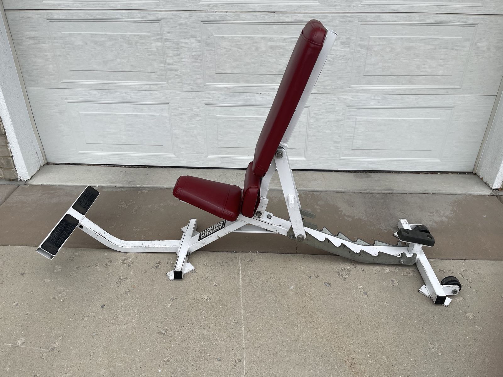 Hammer Strength Adjustable Bench