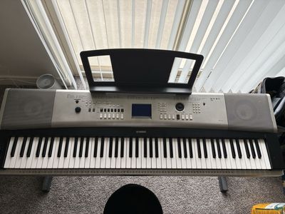 Yamaha YPG535 Portable Grand Piano- Full Package