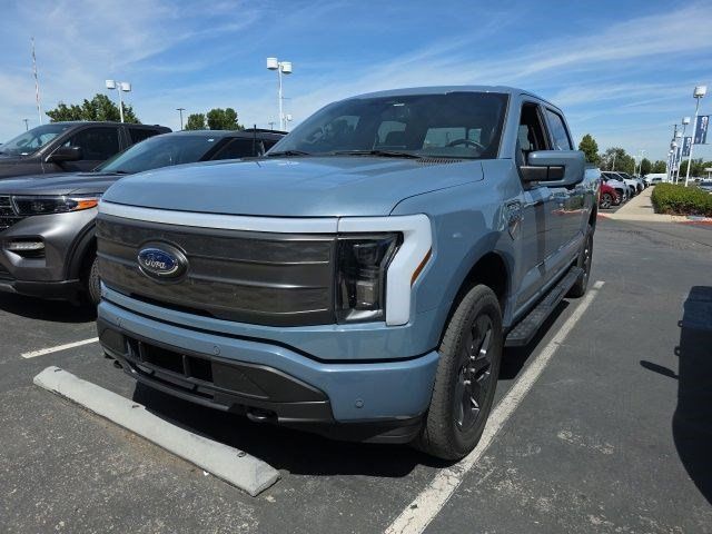2023 Ford F-150 Lightning Lariat