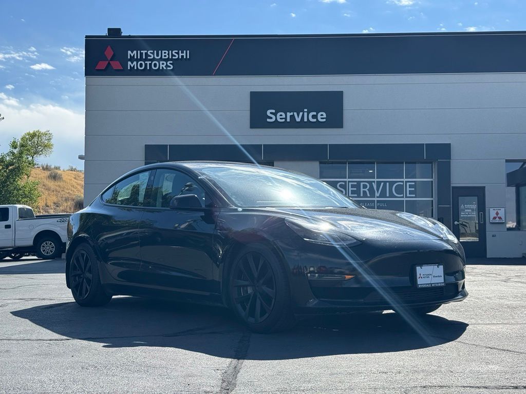 2022 Tesla Model 3 Base
