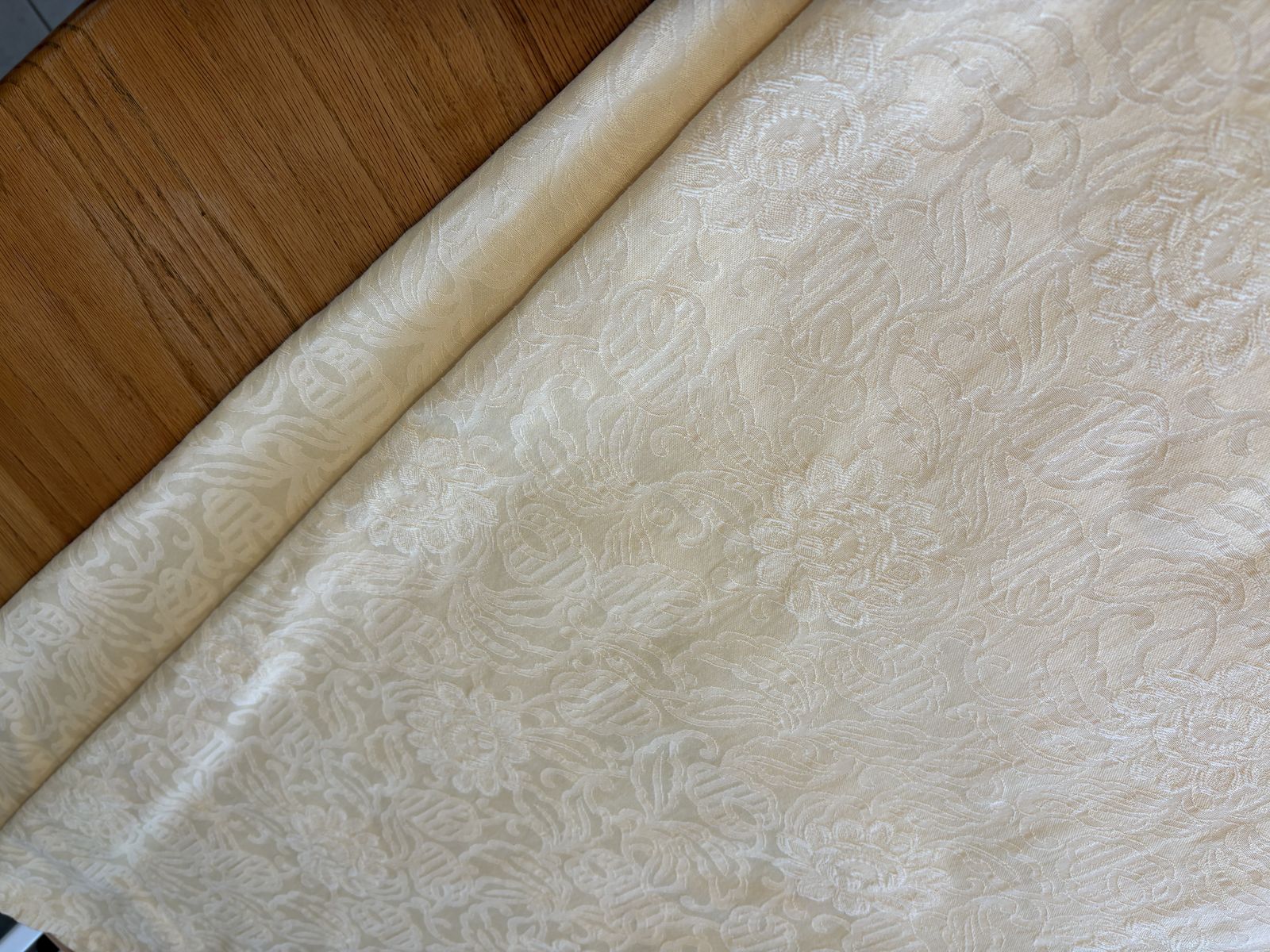 Main image 3