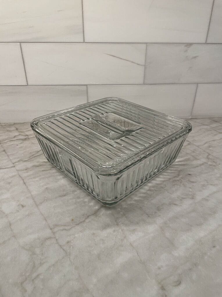 Anchor Hocking Refrigerator Dish